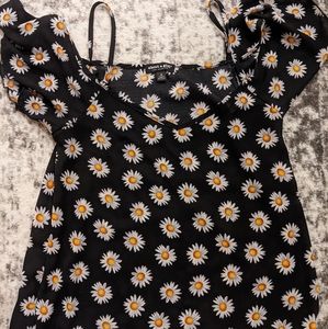 Off shoulder flowy top